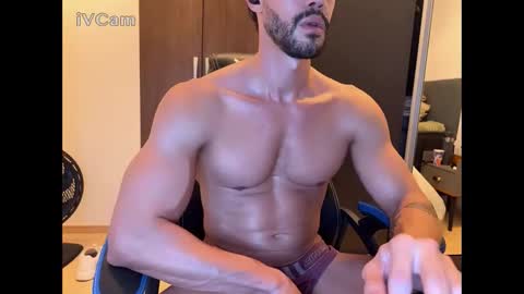 Arthur Villasboas online show from December 14, 11:56 pm