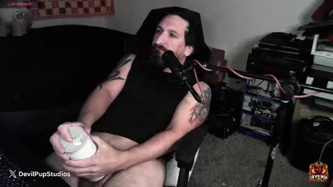 DevilPup75 online show from January 18, 9:11 am