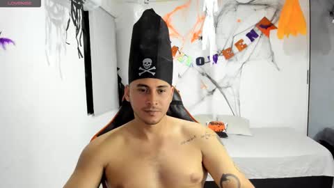 ashlan_king online show from October 17, 2:37 am