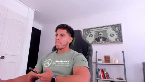 Snapshot of ashton_coleman_ chatting on September 9, 7:13 pm my name real is camilo online show from September 9, 7:13 pm