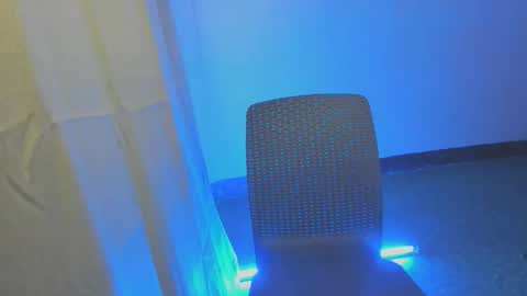 asian_paulox online show from November 11, 11:43 pm