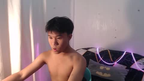 Snapshot of asian_prince_of_cock chatting on September 23, 8:57 am Prince online show from September 23, 8:57 am