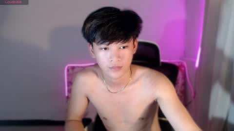 asianbrilee online show from June 18, 1:40 am
