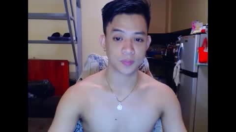asiandreamboyx online show from October 4, 7:02 am