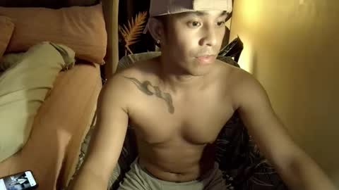 asianhorsecockowen online show from November 21, 1:43 pm