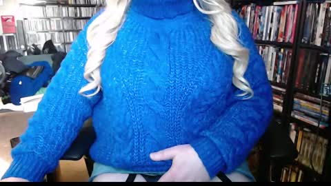 Aspen Vale online show from March 3, 10:18 pm