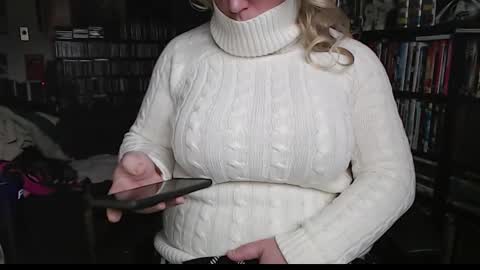 Aspen Vale online show from March 12, 9:56 pm