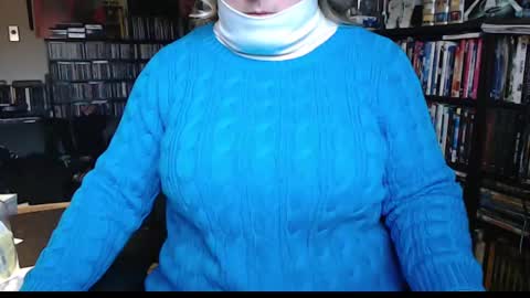 Aspen Vale online show from December 29, 8:04 pm