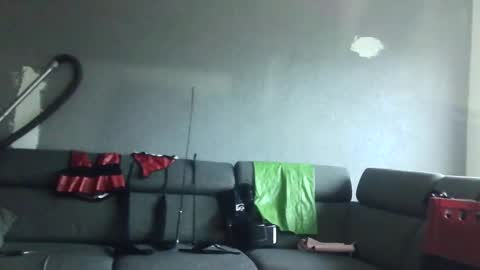 sissyslut online show from December 25, 9:24 am