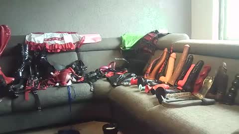 sissyslut online show from January 13, 10:03 am