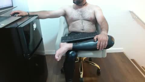 Snapshot of assfuck03 chatting on September 18, 10:34 pm latex online show from September 18, 10:34 pm