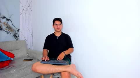 astablack_ online show from November 16, 9:06 pm