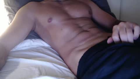 Snapshot of aston0 chatting on March 6, 6:08 am Aston online show from March 6, 6:08 am
