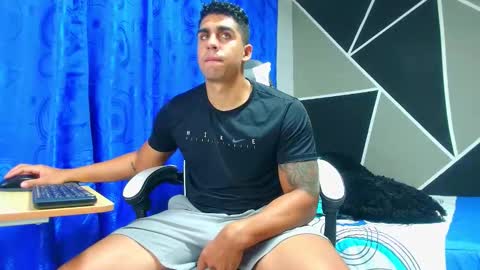 Astrom model independent online show from October 3, 10:04 pm