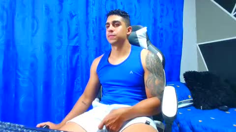 Astrom model independent online show from September 22, 8:19 pm