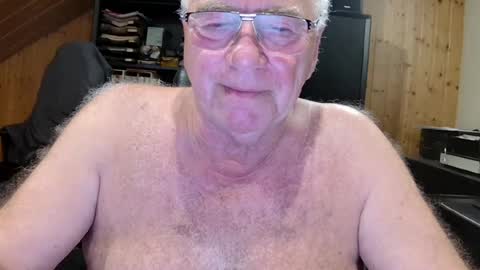 asusandy online show from June 26, 11:51 pm
