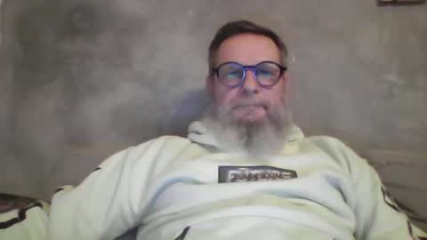 Snapshot of atatanka chatting on January 22, 8:49 pm atatanka online show from January 22, 8:49 pm