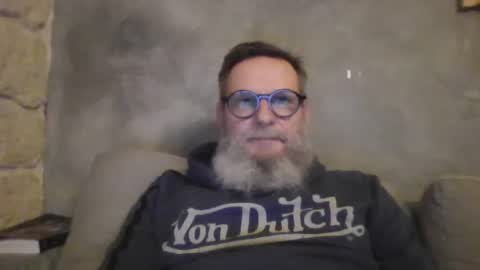 Snapshot of atatanka chatting on January 26, 6:37 pm atatanka online show from January 26, 6:37 pm