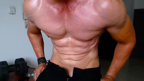 Snapshot of atleticomaduro chatting on February 2, 8:41 pm Antonio online show from February 2, 8:41 pm