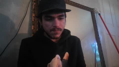 Snapshot of atmorin01 chatting on January 6, 8:39 pm Atmarin199 aka Dre online show from January 6, 8:39 pm