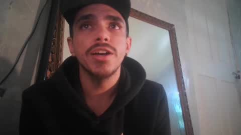 Snapshot of atmorin01 chatting on February 28, 7:14 pm Atmarin199 aka Dre online show from February 28, 7:14 pm