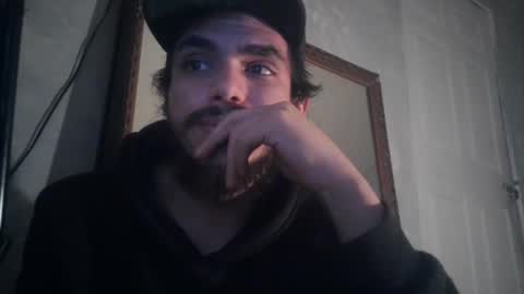 Snapshot of atmorin01 chatting on February 21, 8:06 am Atmarin199 aka Dre online show from February 21, 8:06 am