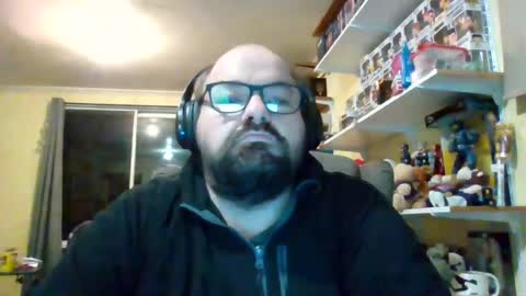Aaron Matthews online show from July 18, 11:37 am