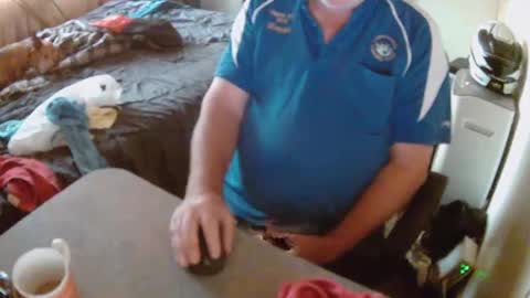 Snapshot of aussiebaker chatting on February 23, 7:47 pm aussiebaker online show from February 23, 7:47 pm