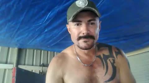 aussiemandon962425 online show from December 19, 8:50 pm