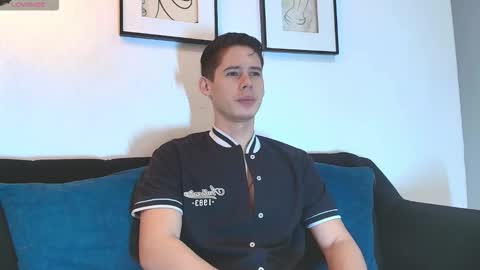 austiin online show from November 5, 6:43 pm