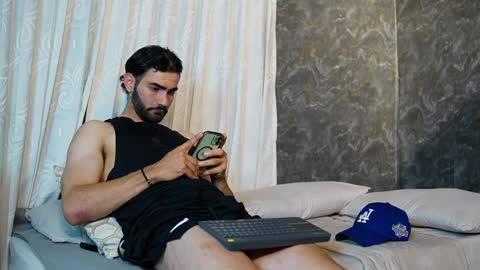 austin online show from December 24, 3:16 am