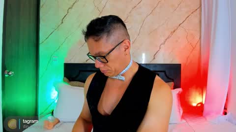 Austin online show from October 16, 11:40 am