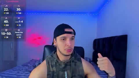 Snapshot of austin_curry chatting on February 1, 10:23 pm A online show from February 1, 10:23 pm