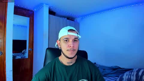 Snapshot of austin_curry chatting on February 23, 12:15 am A online show from February 23, 12:15 am