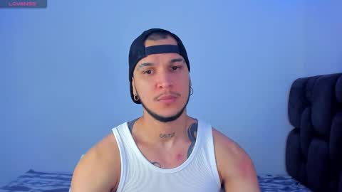 Snapshot of austin_curry chatting on December 31, 9:50 pm A online show from December 31, 9:50 pm