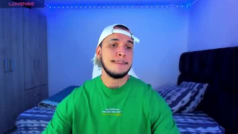 Snapshot of austin_curry chatting on December 3, 10:18 pm A online show from December 3, 10:18 pm