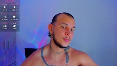 Snapshot of austin_curry chatting on October 2, 10:36 pm A online show from October 2, 10:36 pm