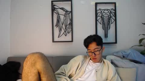 austinreeds online show from November 6, 3:48 pm