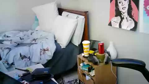 austwinkboy online show from November 24, 6:58 am