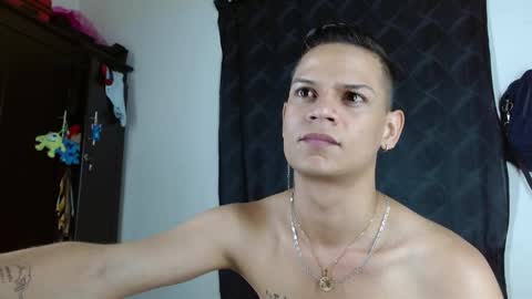 axcel online show from November 7, 1:25 pm