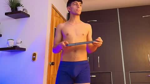 Snapshot of axel_draven chatting on September 25, 11:31 am axel_draven online show from September 25, 11:31 am