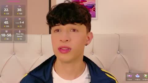 Axel Evanss online show from April 6, 11:55 am