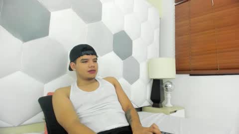 Axel Forte online show from February 17, 1:32 pm