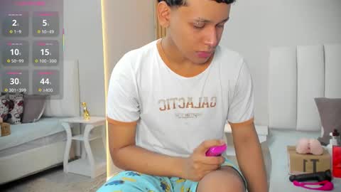 Alex online show from November 20, 4:12 am