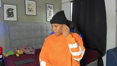 AXEL SILVA online show from October 15, 12:35 pm