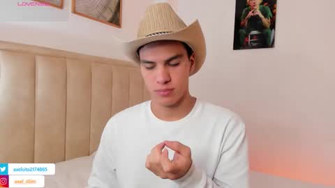 axel slim online show from December 2, 4:37 am