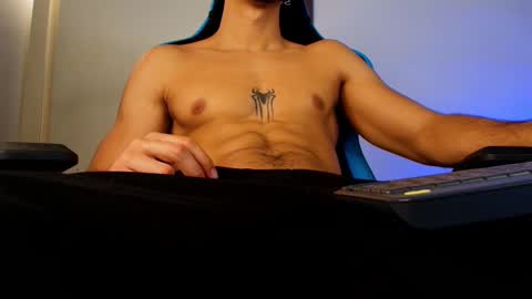 axel stein NEW ACCOUNT online show from January 31, 1:11 am