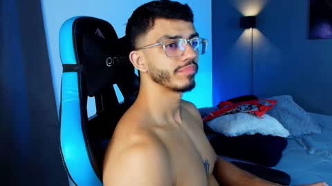 axel stein NEW ACCOUNT online show from March 7, 3:29 am