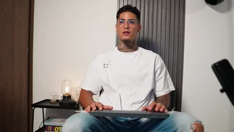 Agustin online show from October 14, 8:16 pm