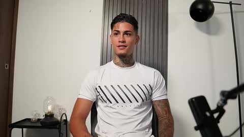 Agustin online show from October 15, 8:27 pm